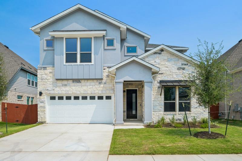1313 Robin Trail